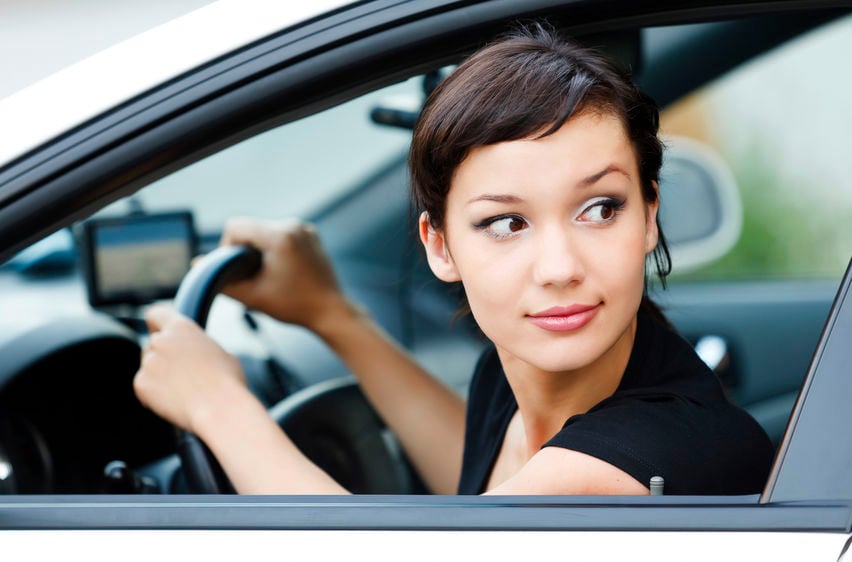 Raras Reglas de Conducir de Arizona que Tal Vez No Conozca