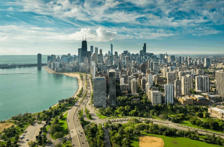 Cómo evitar accidentes de auto el Día del Trabajo en Chicago