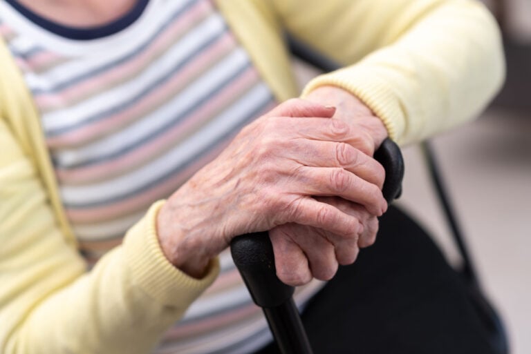 Yuma nursing home abuse, Arizona nursing home neglect law, elder abuse injury claim Arizona, signs of nursing home abuse Arizona.