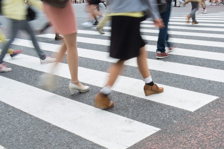 Illinois Pedestrian Right-of-Way Law: What You Need to Know